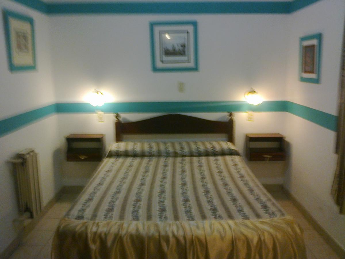 Hotel Plaza Tres Arroyos Ngoại thất bức ảnh